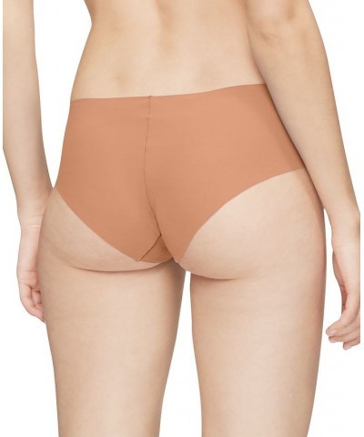 Invisibles Hipster Underwear D3429 Light Caramel (Nude 5) $12.75 Panty