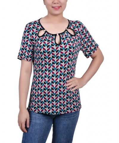 Petite Short Sleeve with Ring Details Top Black Teal White Geo $13.64 Tops